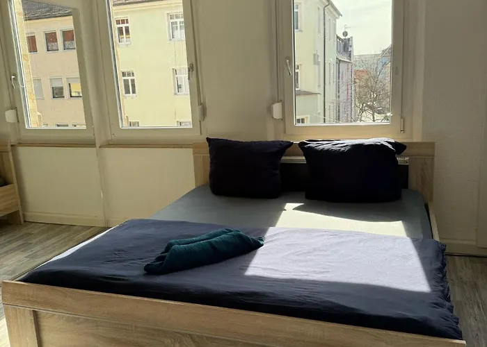 In Aufsessplatz Komplette